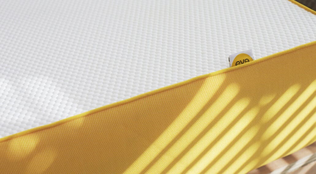 matelas-jaune-eve